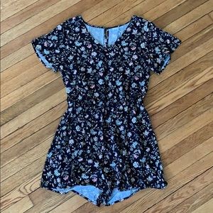 NWOT Oldnavy Floral Romper
